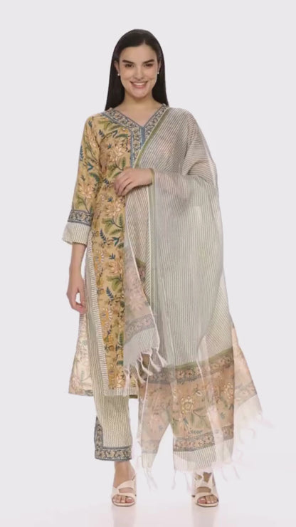 Floral Printed Kurta and Pant set with Dupatta